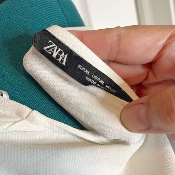 Zara Midi V Neck Button Down Front Smocked Polyester Textured Long Sleeve Dress - Picture 14 of 15